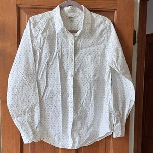 L.L. Bean White and navy Polka Dot women’s 100% cotton blouse